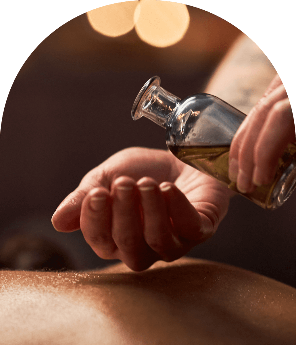 Classic Abhyangam Oil Massage